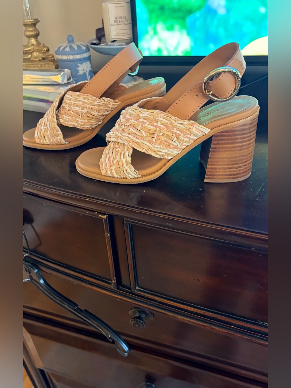 SEE BY CHLOE Jaicey Sz 8/ EU 38 Women’s Woven Cross Cross Block Heel Sandal -